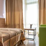 Ivana Palace - Free Parking Отель