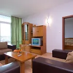 Ivana Palace - Free Parking 4*