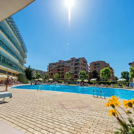 Ivana Palace - Free Parking Hotel Słoneczny Brzeg