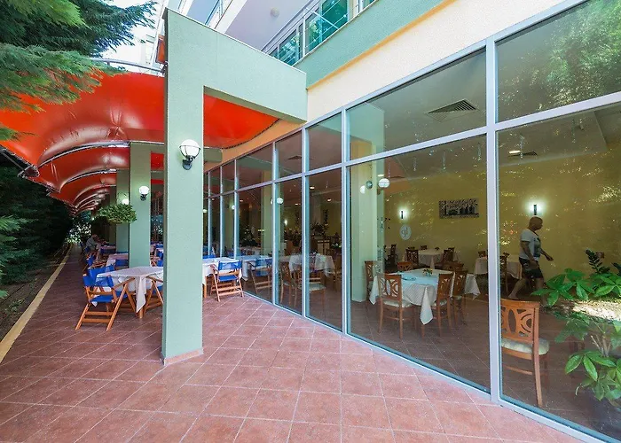 Otel Ivana Palace - Free Parking Sunny Beach