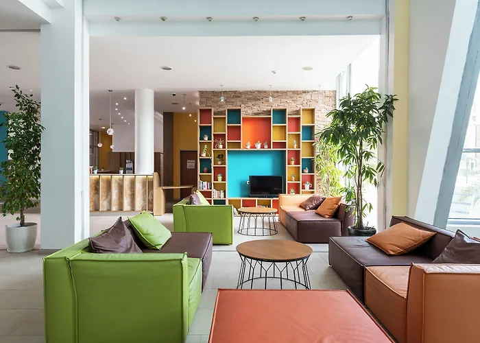 Ivana Palace - Free Parking Otel 4*