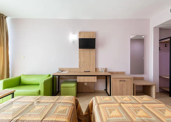 Otel Ivana Palace - Free Parking 4*