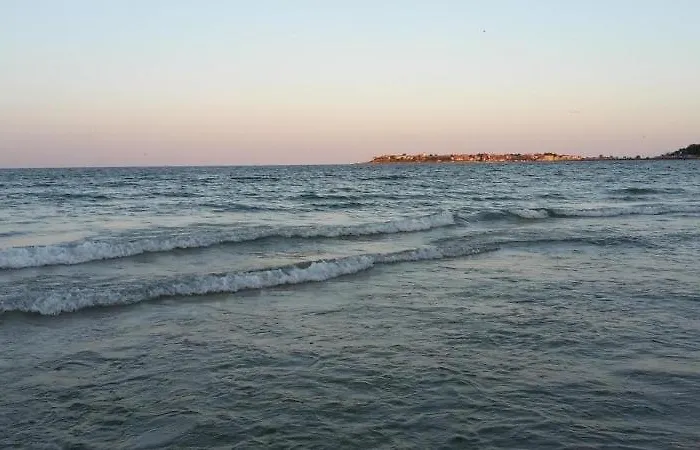 Ivana Palace - Free Parking Otel 4*