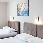 Ivana Palace - Free Parking 酒店 4*