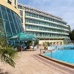Ivana Palace - Free Parking