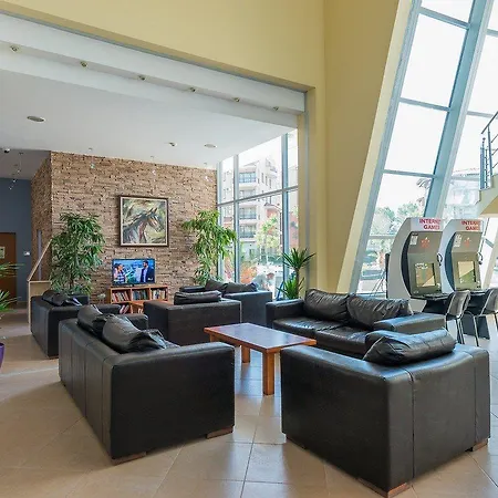 Ivana Palace - Free Parking מלון 4*