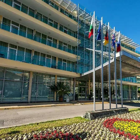 Ivana Palace - Free Parking מלון