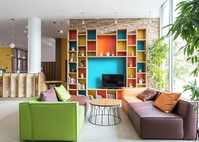 Ivana Palace - Free Parking