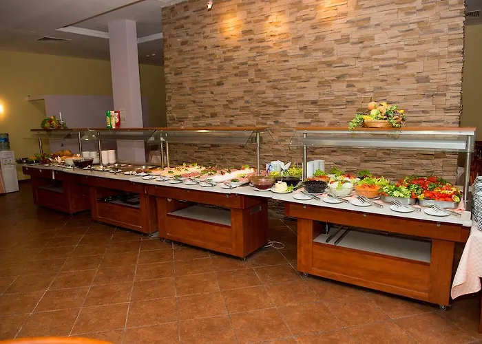 Hotel Ivana Palace - Free Parking 4*